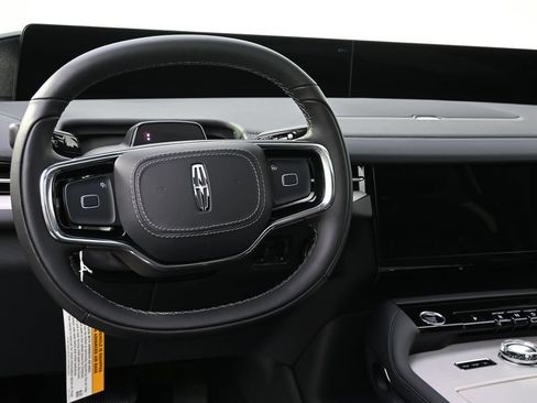 New 2027 Lincoln Navigator L Reserve w/ Jet Appearance Package AWD/4WD image 12