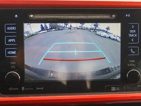 Used 2017 Toyota Tacoma TRD Sport image 23