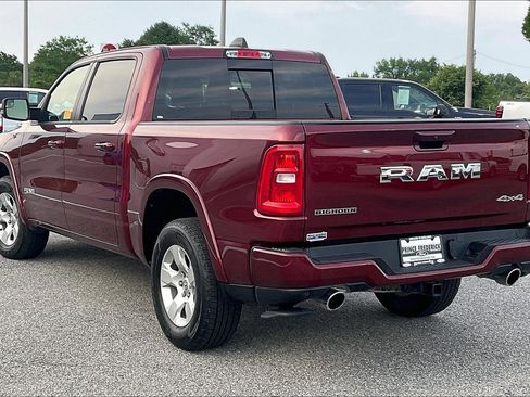 Used 2025 RAM 1500 Big Horn AWD/4WD image 11