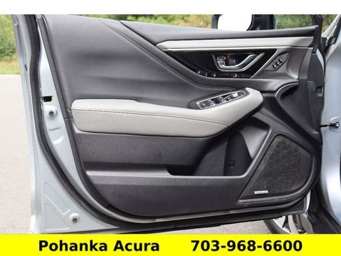 Used 2020 Subaru Outback Limited image 24