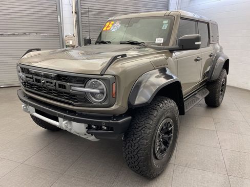 Used 2025 Ford Bronco Raptor image 9