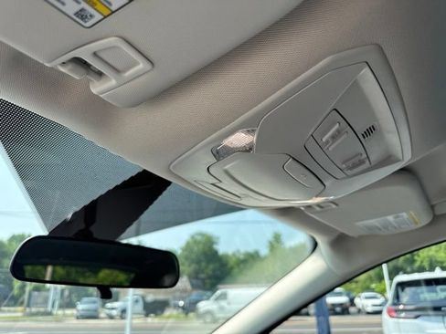 Used 2019 Ford Escape SEL AWD/4WD image 15