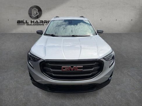 Used 2021 GMC Terrain SLT w/ Elevation Edition AWD/4WD image 2