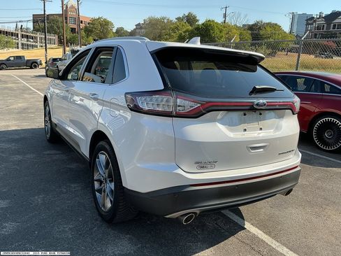 Used 2015 Ford Edge Titanium w/ Technology Package FWD image 6
