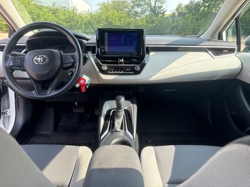 Used 2023 Toyota Corolla LE FWD image 11