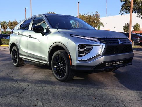 New 2025 Mitsubishi Eclipse Cross LE image 2