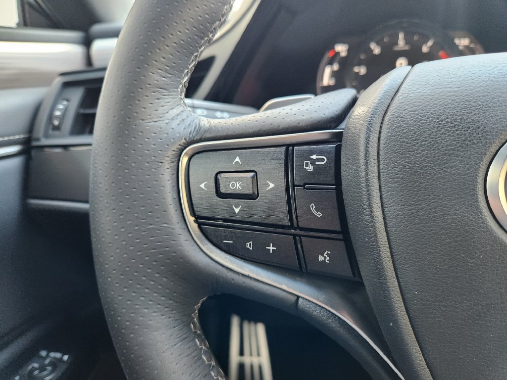 Certified 2023 Lexus ES 350 F Sport w/ Accessory Package (Z2) FWD image 28