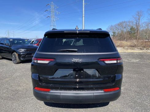 New 2026 Jeep Grand Cherokee L Limited image 4