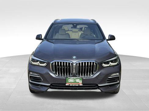 Used 2019 BMW X5 xDrive40i w/ Convenience Package AWD/4WD image 2