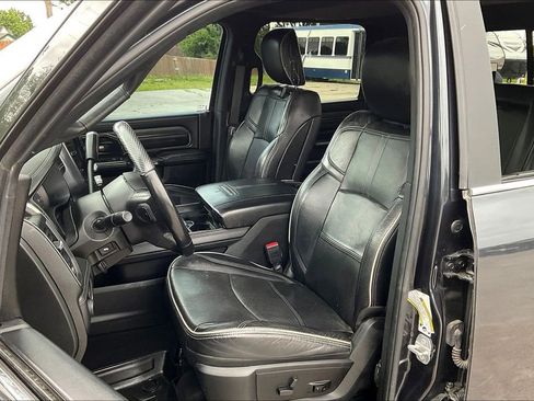 Used 2021 RAM 2500 Limited AWD/4WD image 26