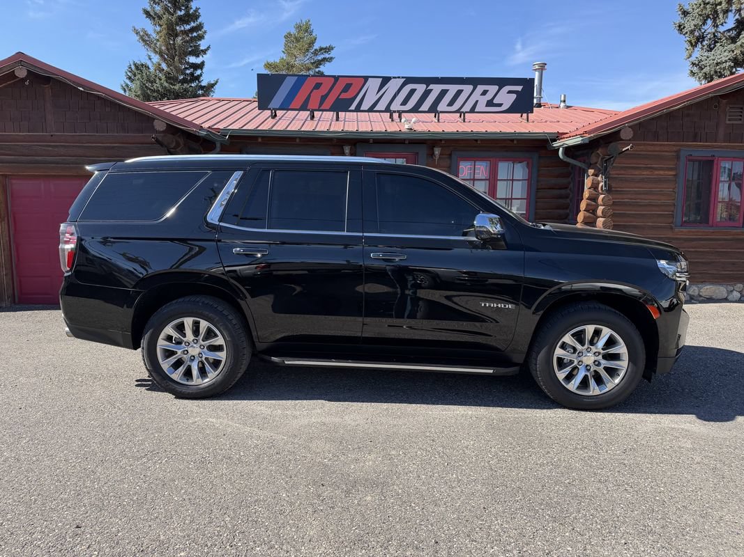 Used 2021 Chevrolet Tahoe Premier w/ Premium Package AWD/4WD image 24