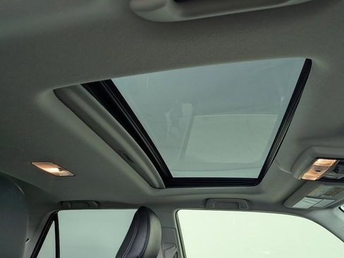 Used 2021 Toyota 4Runner Limited image 24