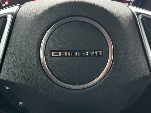Used 2018 Chevrolet Camaro SS image 28