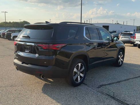 Certified 2023 Chevrolet Traverse LT w/ LT Premium Package AWD/4WD image 8