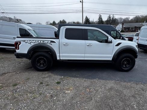 Used 2017 Ford F150 Raptor w/ Equipment Group 802A Luxury AWD/4WD image 7