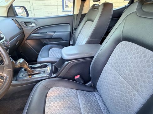 Used 2016 Chevrolet Colorado Z71 image 23