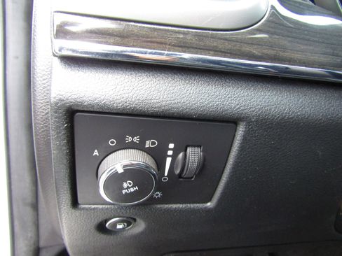 Used 2015 Jeep Grand Cherokee High Altitude image 19