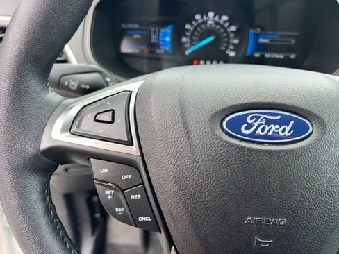 Used 2023 Ford Edge SEL w/ Convenience Package image 28