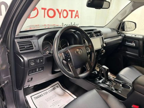 Used 2023 Toyota 4Runner TRD Off-Road Premium w/ Moonroof Package AWD/4WD image 25
