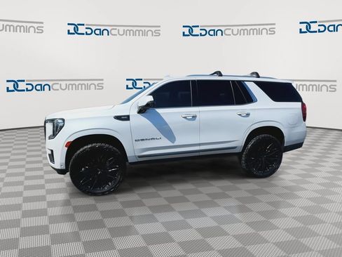 Used 2023 GMC Yukon Denali Ultimate AWD/4WD image 5