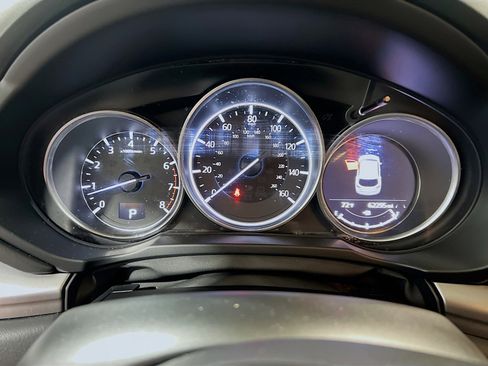 Used 2018 MAZDA CX-5 Touring w/ Preferred Equipment Package image 7