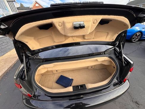 Used 2016 Maserati GranTurismo Sport image 25