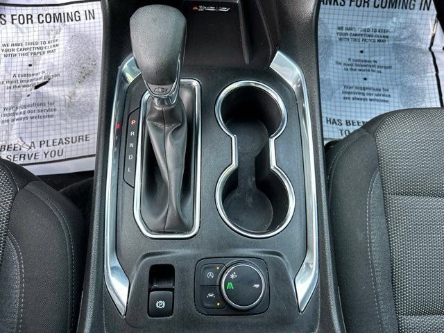 Used 2023 Chevrolet Traverse LT FWD image 34