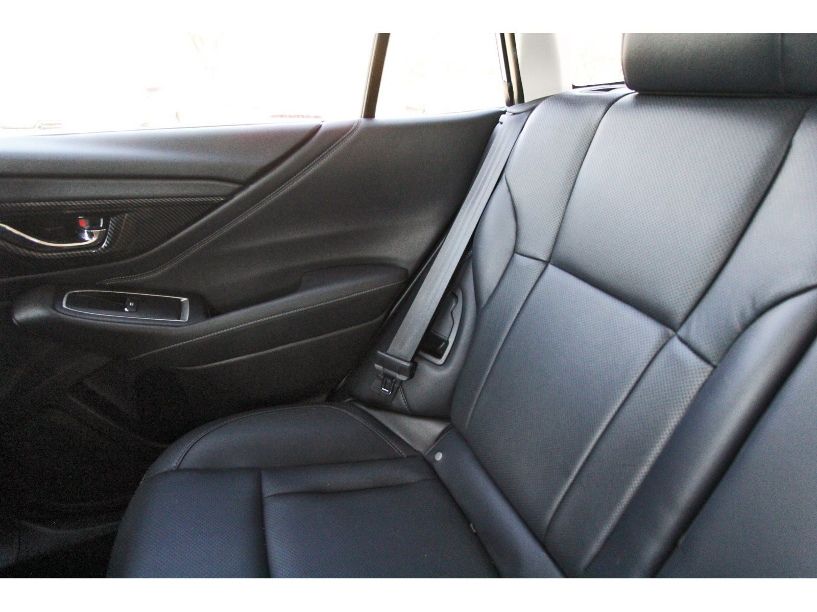 Used 2023 Subaru Outback Touring XT AWD/4WD image 11