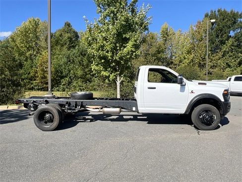 New 2026 RAM 5500 Tradesman image 12