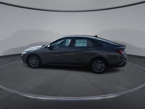 New 2026 Hyundai Elantra Blue image 6