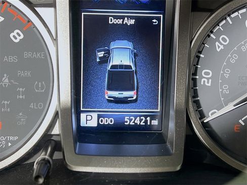 Certified 2022 Toyota Tacoma SR5 image 12