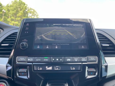 Used 2021 Honda Odyssey EX-L image 5