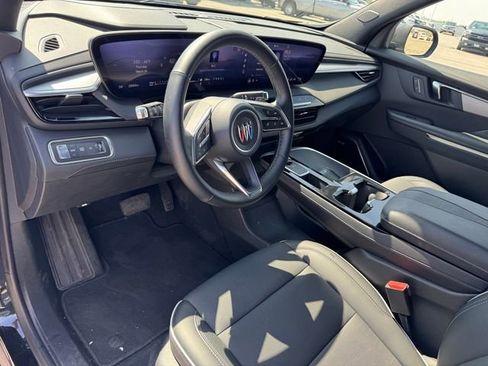 Certified 2025 Buick Enclave Preferred image 15
