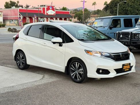 Used 2019 Honda Fit EX image 2
