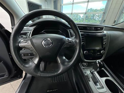 Used 2021 Nissan Murano SV AWD/4WD image 13