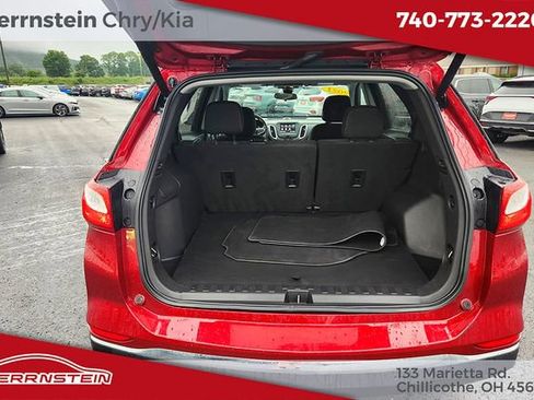 Used 2021 Chevrolet Equinox LT FWD image 29