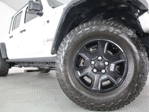Used 2021 Jeep Gladiator Mojave w/ LED Lighting Group AWD/4WD image 17