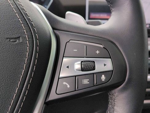 Certified 2025 BMW X5 xDrive40i w/ Executive Package image 24