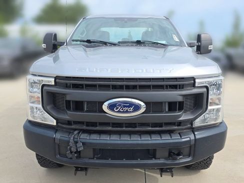 Used 2022 Ford F250 XL w/ Power Equipment Group AWD/4WD image 5