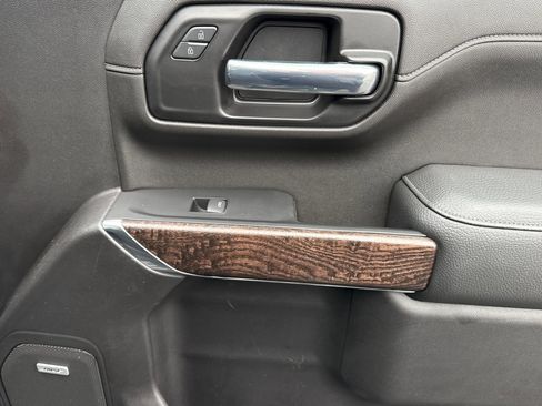 Used 2022 GMC Sierra 1500 Denali w/ Denali Reserve Package image 21