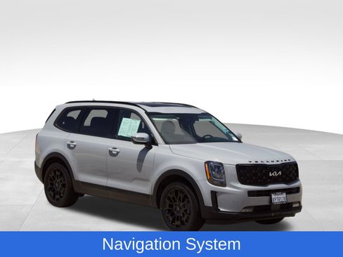 Used 2022 Kia Telluride SX w/ SX Prestige Package AWD/4WD image 3