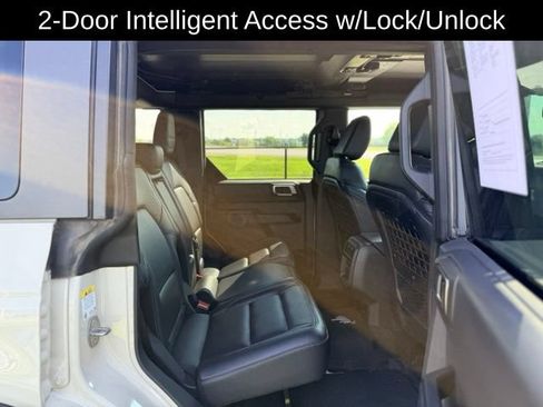 Used 2025 Ford Bronco Badlands w/ Sasquatch Package AWD/4WD image 10