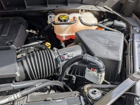 Used 2022 Chevrolet Silverado 1500 Custom image 30