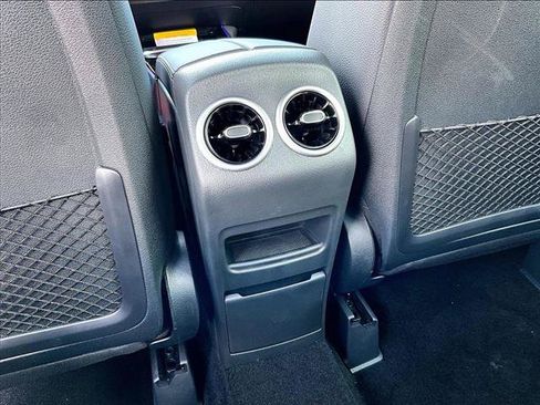 New 2026 Mercedes-Benz GLB 35 AMG 4MATIC image 19