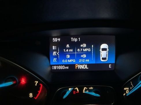 Used 2016 Ford Focus SE FWD image 46