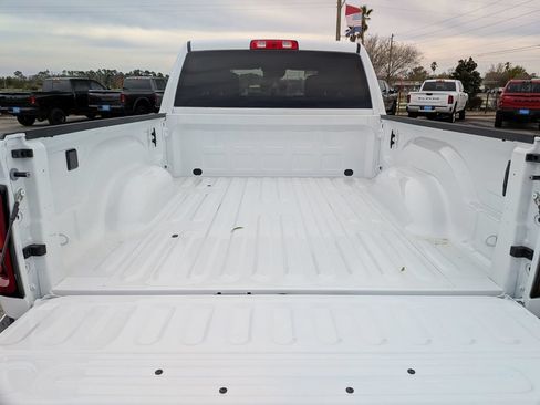 New 2026 RAM 2500 Big Horn AWD/4WD image 33