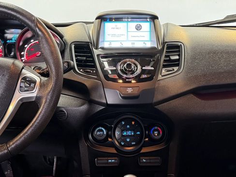 Used 2016 Ford Fiesta ST image 23