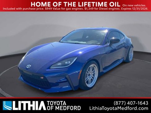 Used 2023 Toyota GR86 Premium w/ ALL Weather Mat Package (TMS) RWD image 1