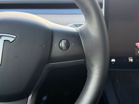 Used 2023 Tesla Model Y Long Range image 11