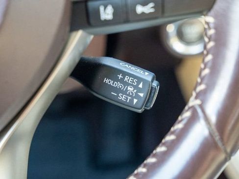 Used 2019 Lexus RX 350L AWD image 24